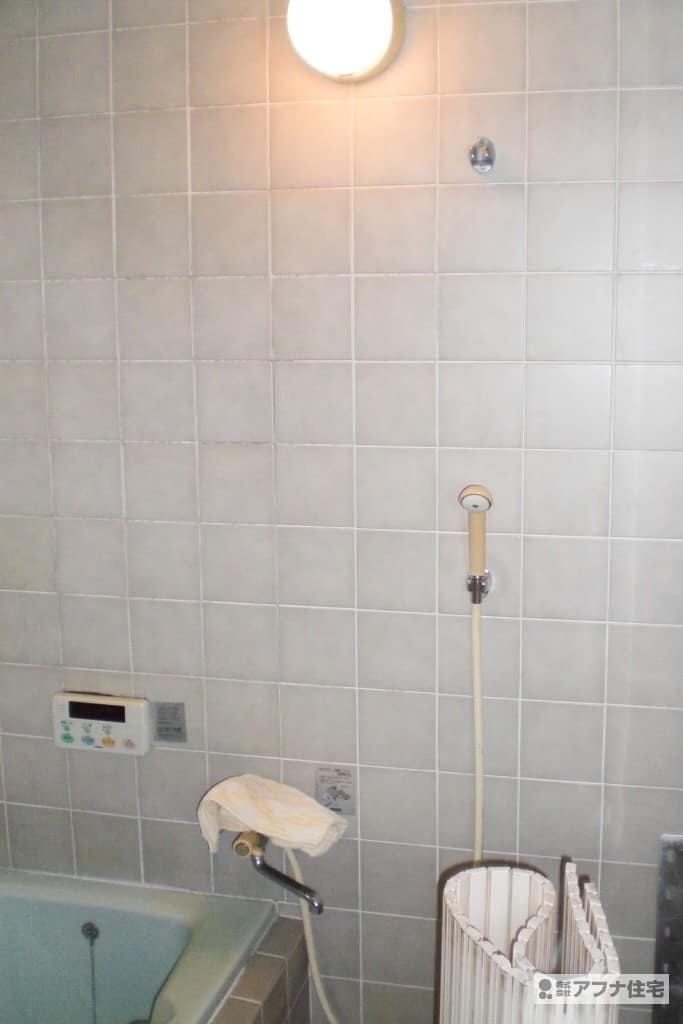 アフナ住宅｜浴室リフォーム施工前の写真