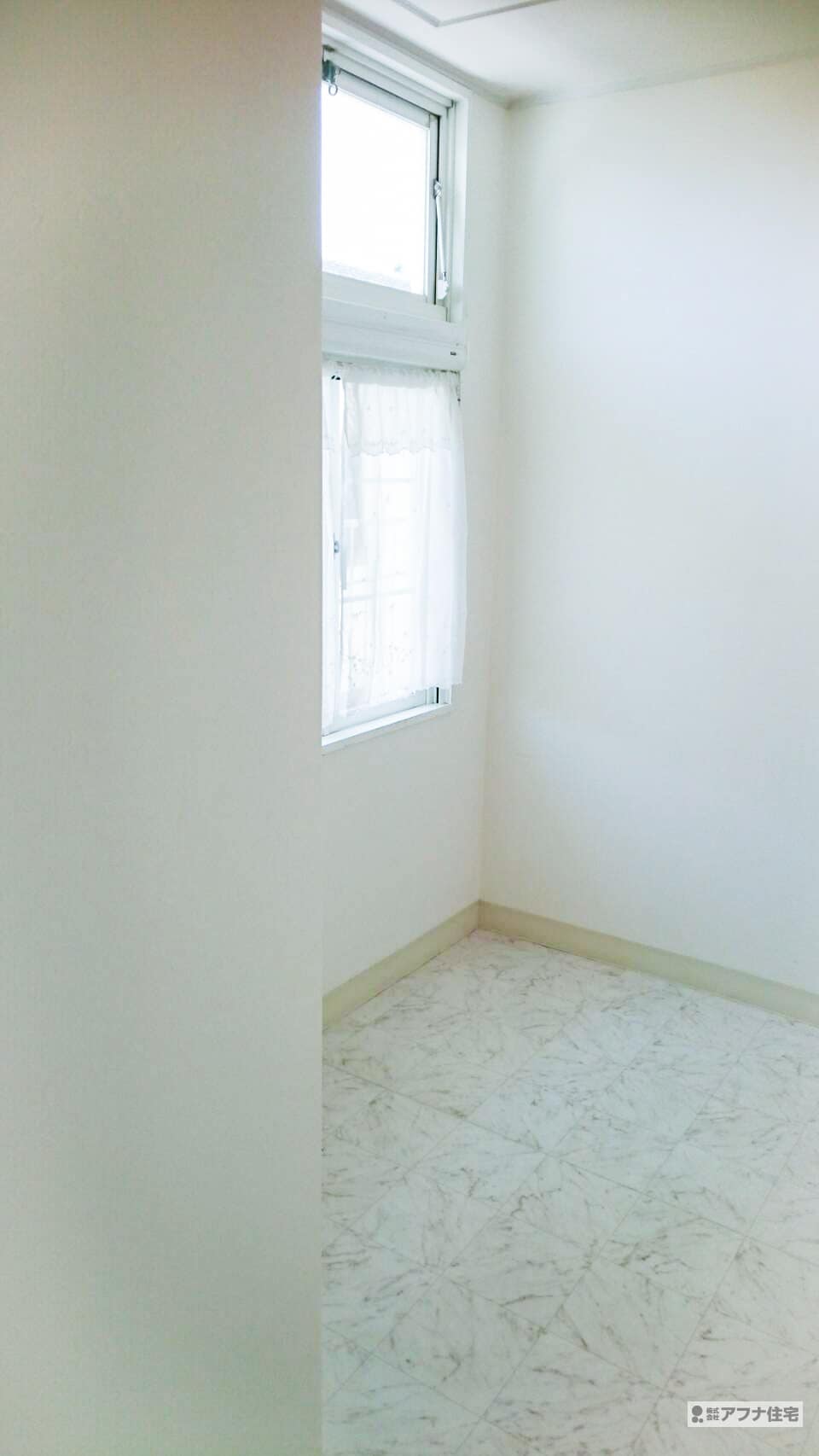 アフナ住宅|神戸市西区学園西町　おかざきマタニティクリニック様トイレ内装工事事例写真