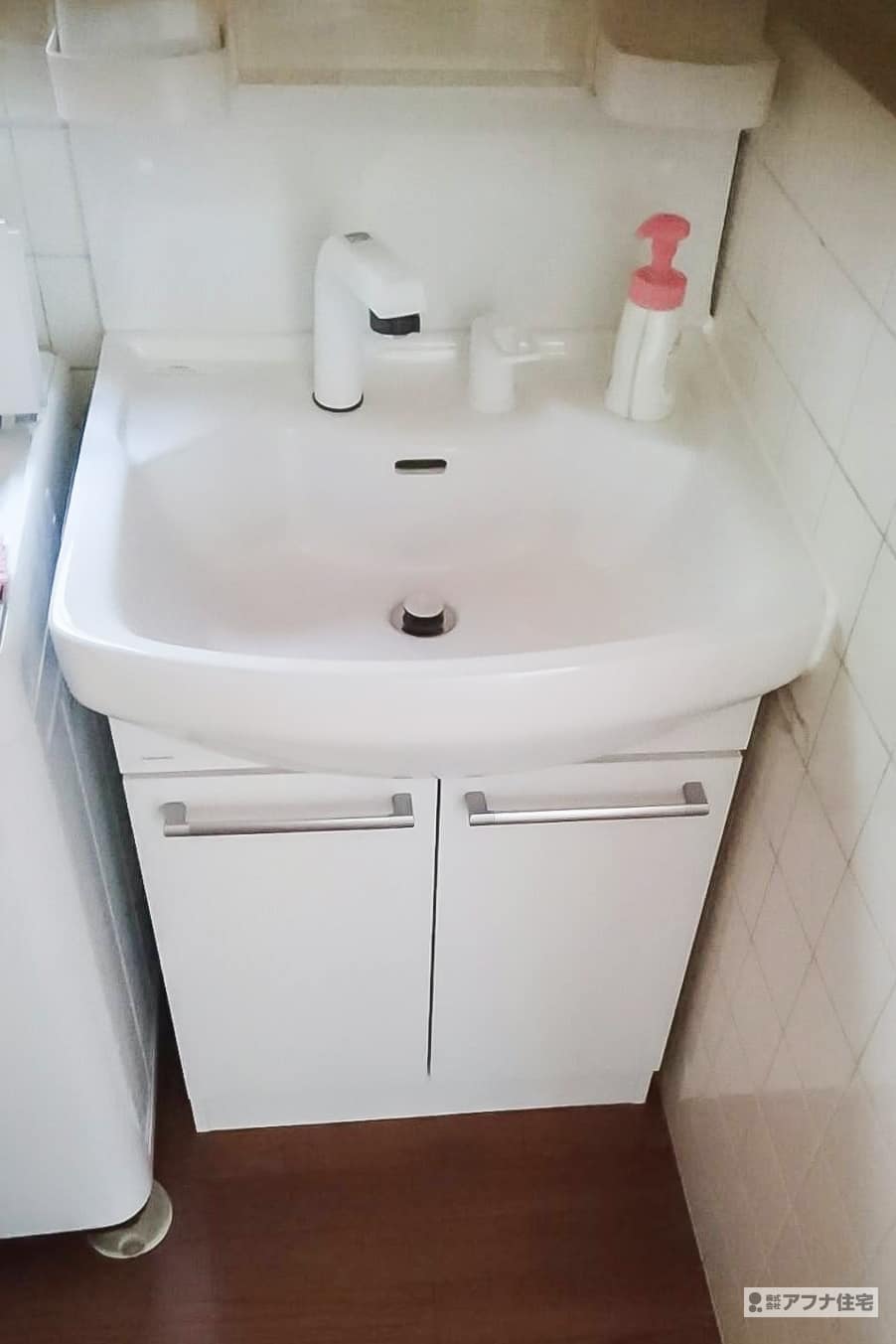 アフナ住宅｜内装工事・洗面台取り替え工事事例写真