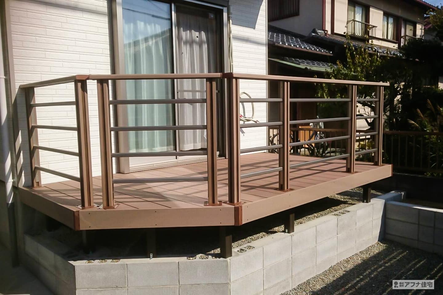 明石市魚住町金ヶ崎 F様ウッドデッキ取り付け工事