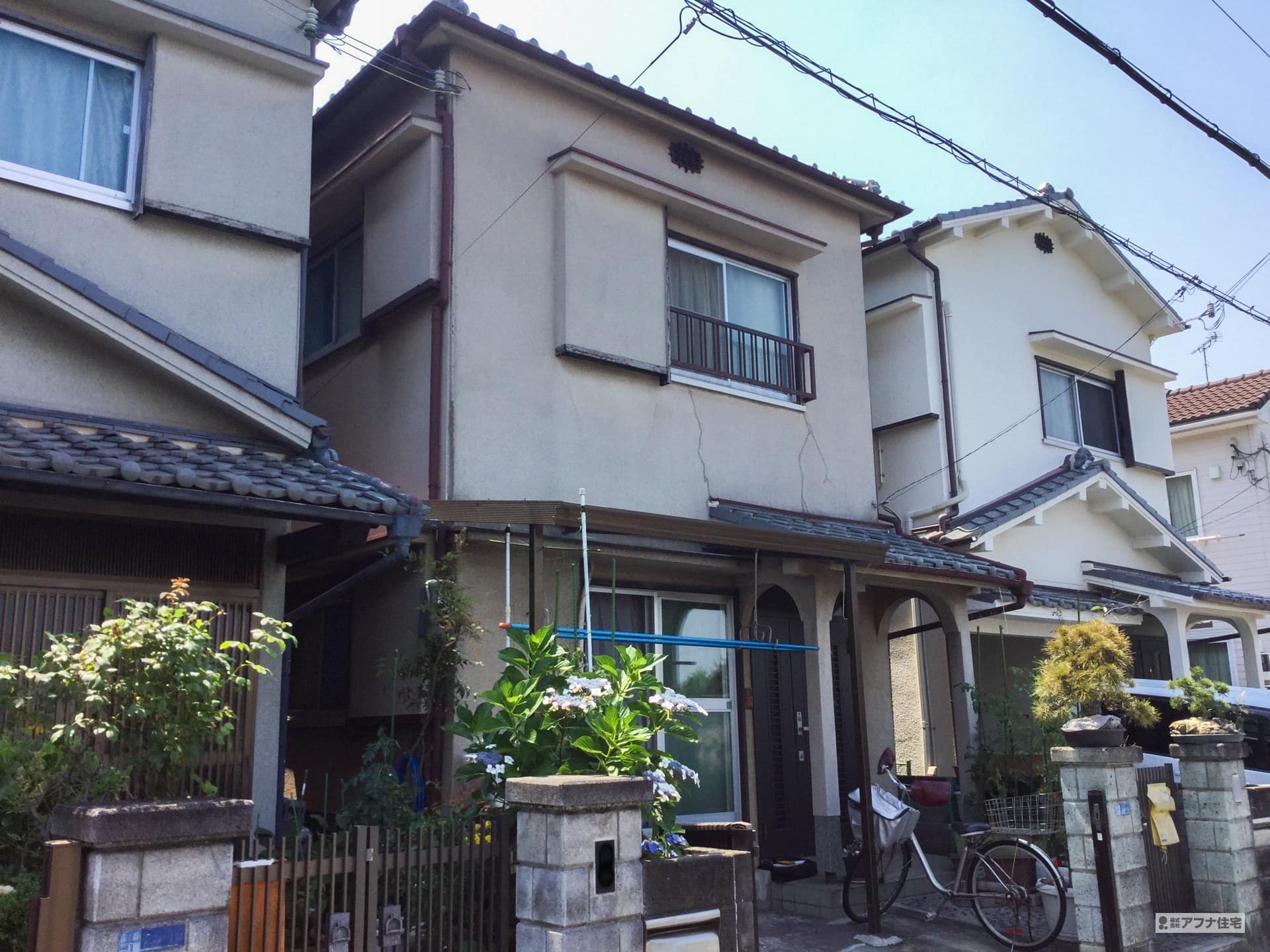 外壁塗装・２階ベランダテラス取付工事施工前写真